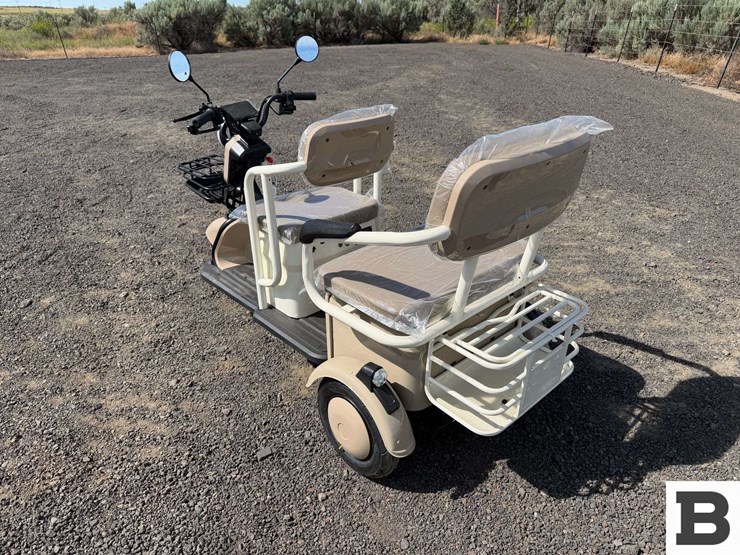 2026-sdlanch-irgc40-mini-golf-cart-image-6