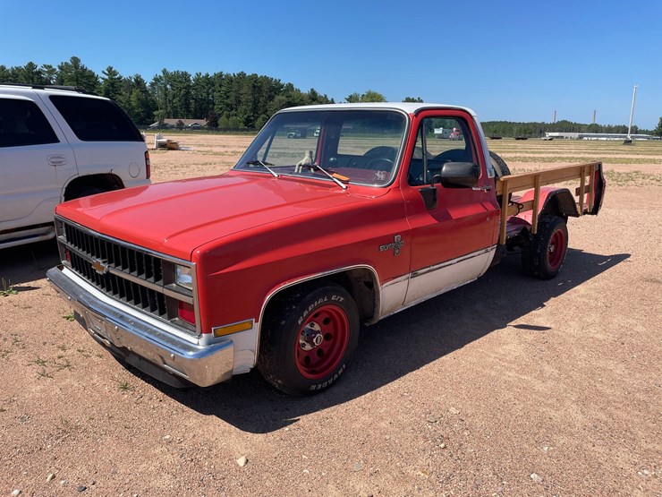 1981-chevrolet-c10-image-1