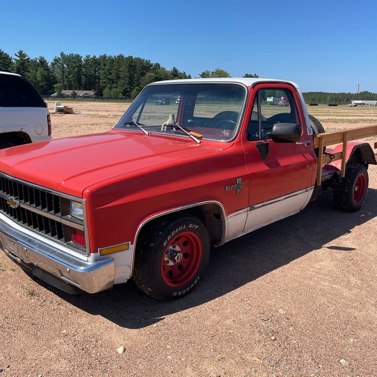 1981 CHEVROLET C10