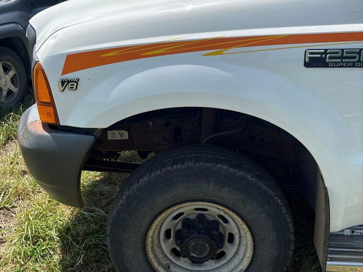 1999-ford-f250-xl-image-18