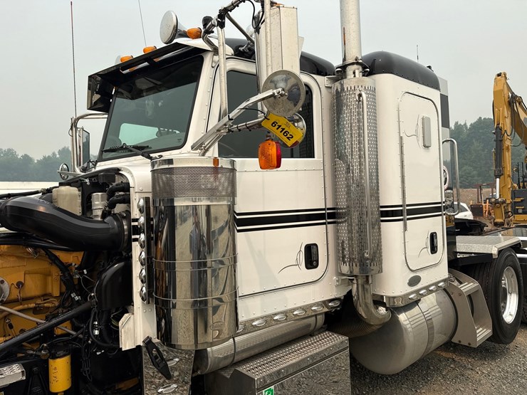 2007-peterbilt-379-image-53