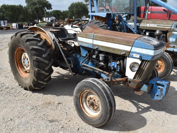 ford-4110-image-2