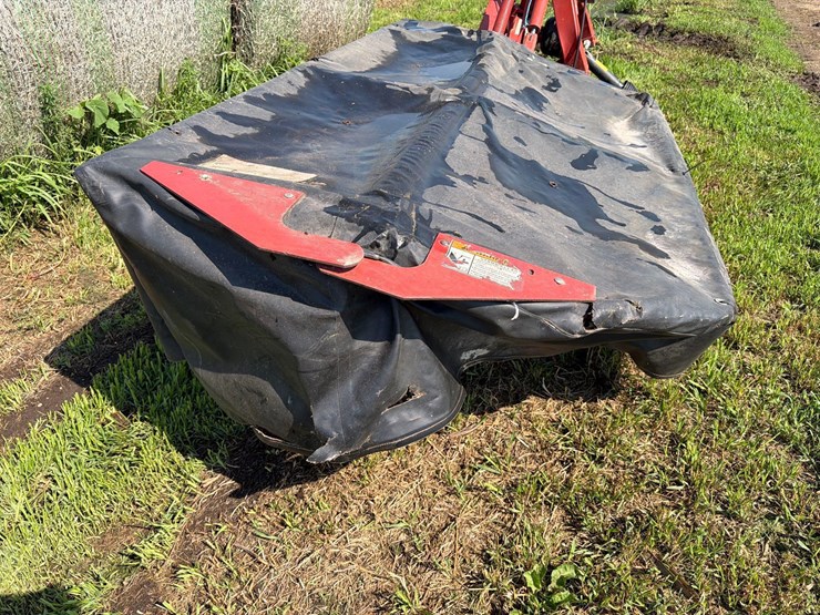 2011-case-ih-md82-image-13
