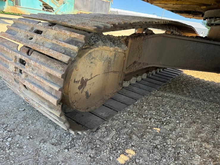 deere-230-lc-image-94