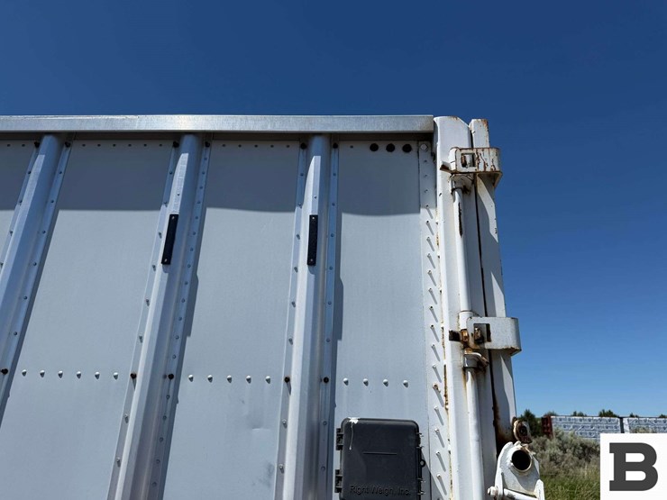 2010-western-belt-trailer-image-28