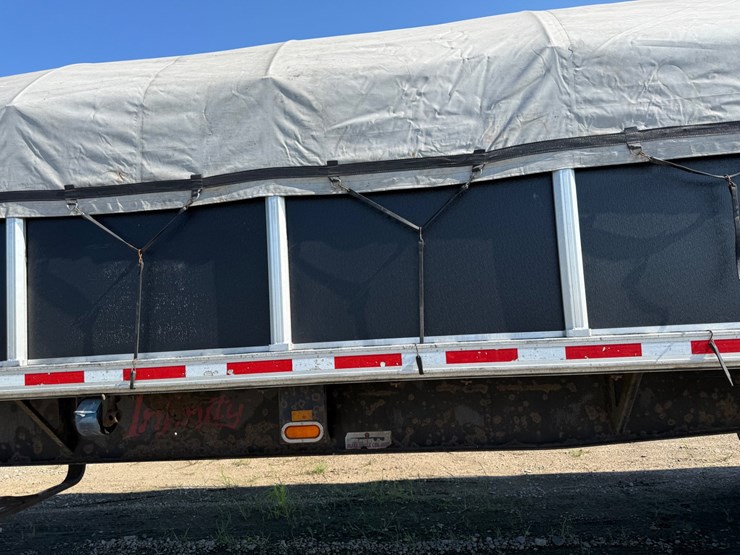 2016-fontaine-flat-bed-trailer-image-49