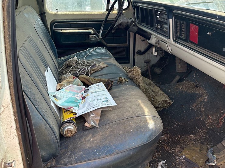 1976-ford-f250-image-29