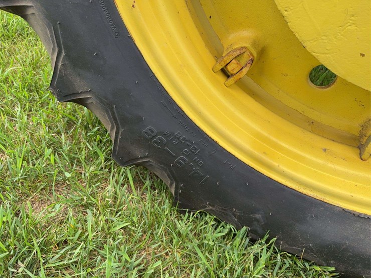 john-deere-620-image-19