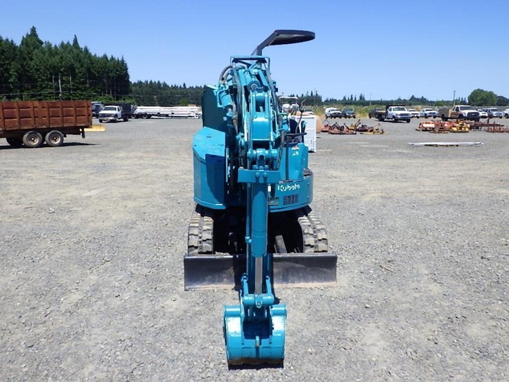 kubota-r-20p-hydraulic-excavator-image-2