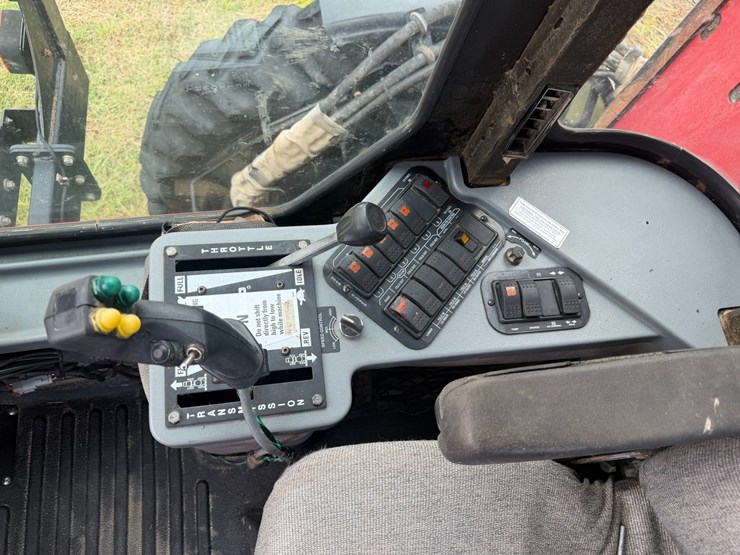 2005-case-ih-spx3200-image-94