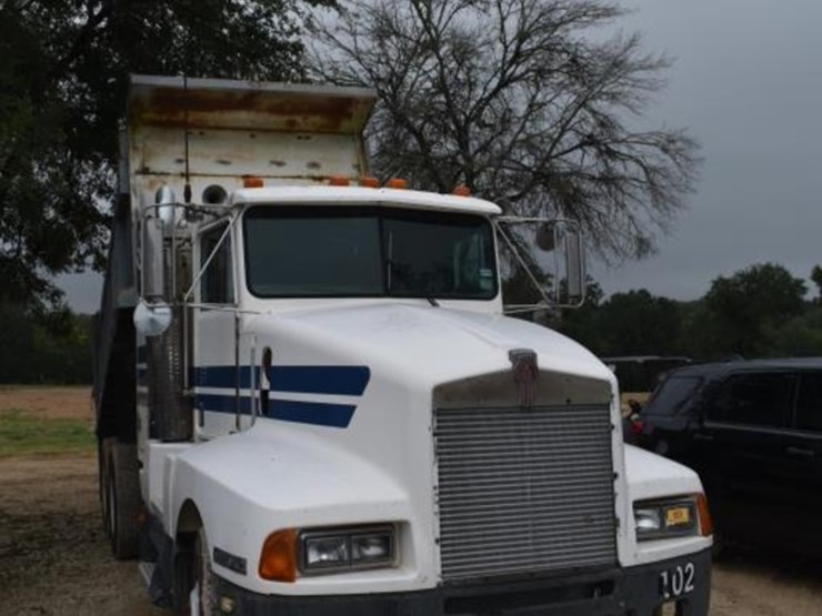 1987-kenworth-t600-image-2