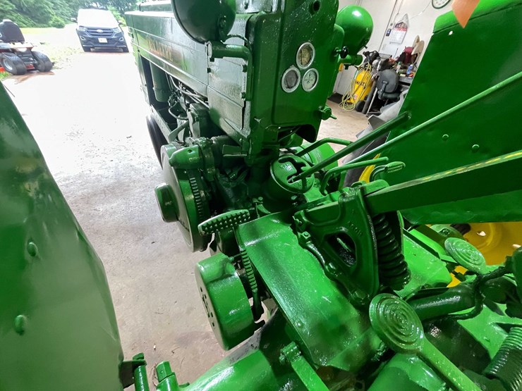1947-john-deere-model-b-image-18