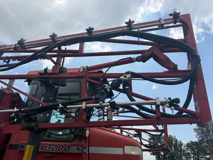 2005-case-ih-spx3200-image-47