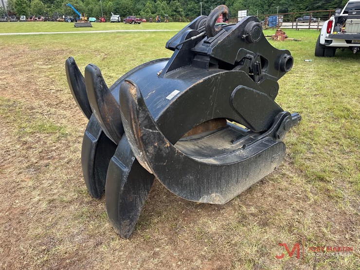 rockland-grapple-excavator-attachment-image-3