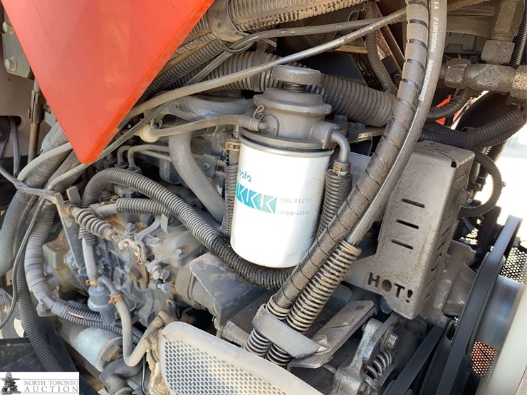 kubota-m7040-image-30