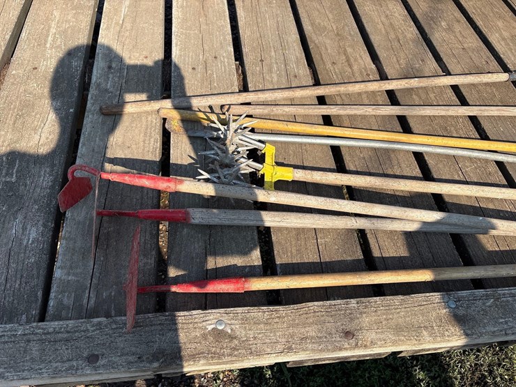 rakes-&-garden-hoes-image-3