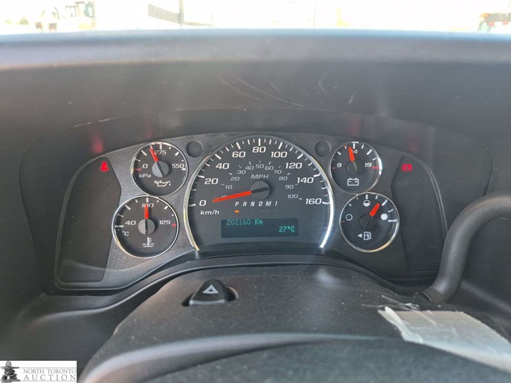 2017-chevrolet-express-s/a-cube-van-image-14