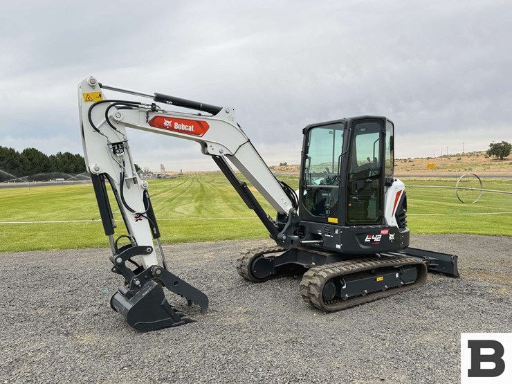 2023-bobcat-e42-image-2