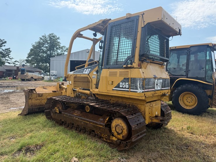 2005-caterpillar-d5g-image-4