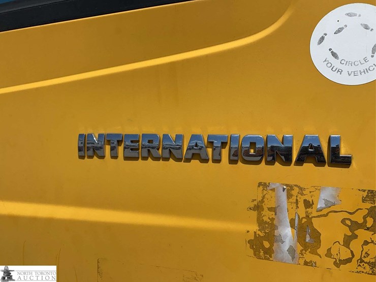2010-international-durastar-4300-image-30