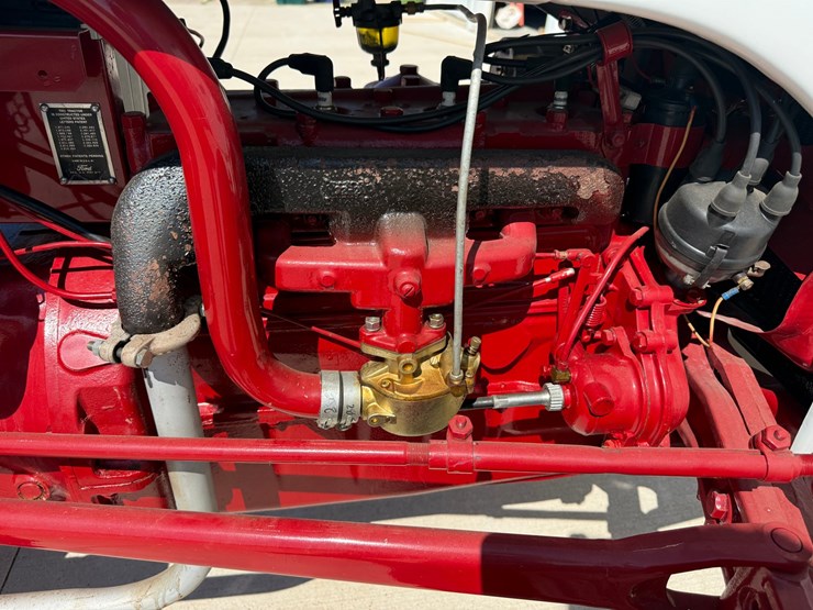 1951-ford-8n-image-26