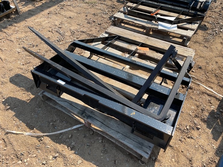 #18368-•-unused-2026-mower-king-skid-steer-forks-(princeton,-mn)-image-2