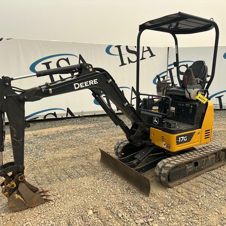 2023 DEERE 17G
