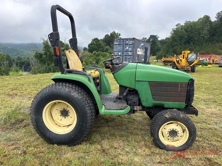 john-deere-4310-image-2