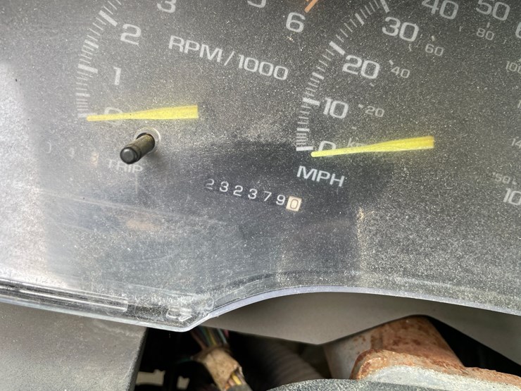 1996-chevrolet-1500-image-33