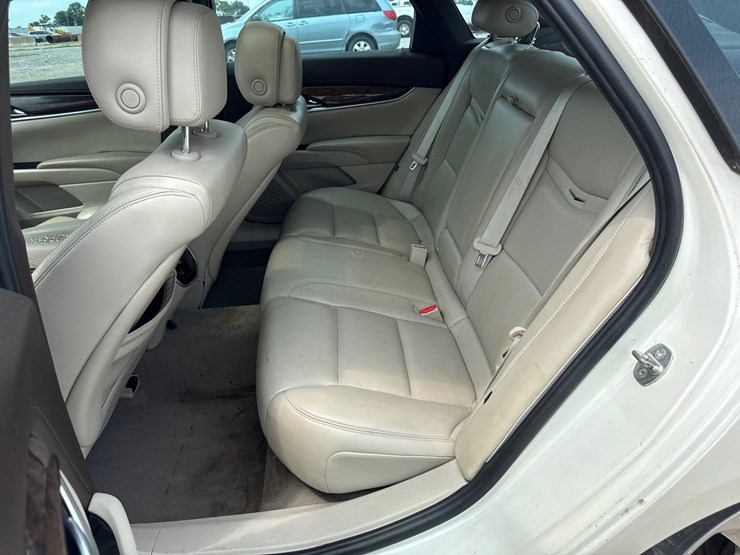 #48220-•-2013-cadillac-xts-sedan-2g61r5s39d9103334-inv#-48220-image-21