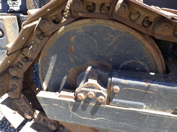 argo-tractors-1tbl/as-tracked-tractor-image-11