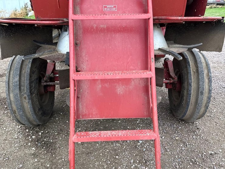 case-ih-1640-image-93