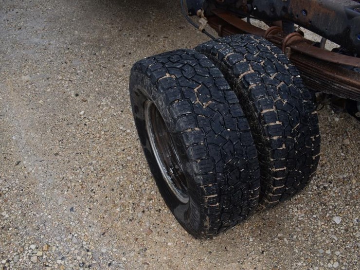 2015-ford-f350-image-9