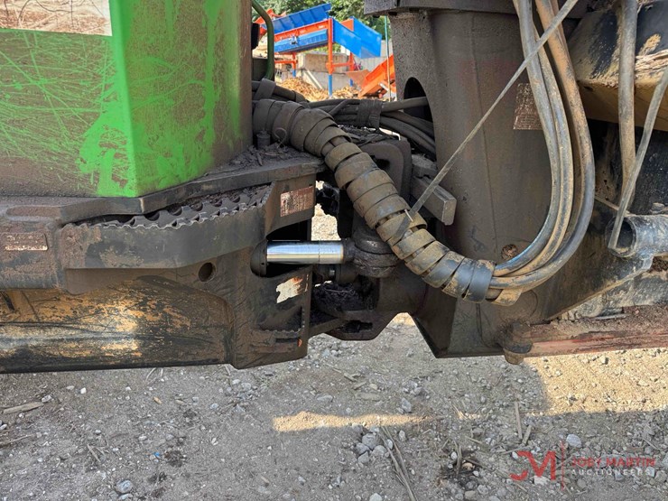 2005-deere-1110d-image-10