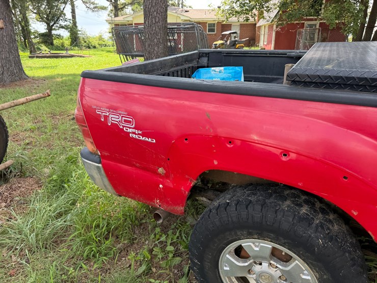 2006-toyota-tacoma-image-35
