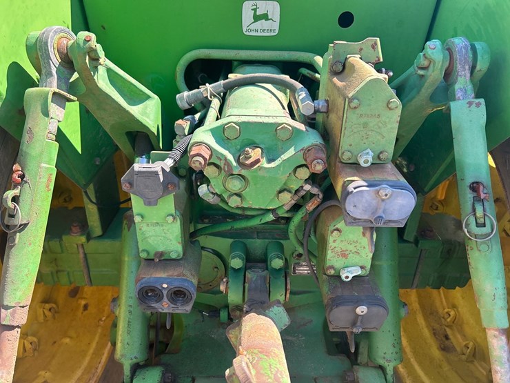 john-deere-8450-image-49