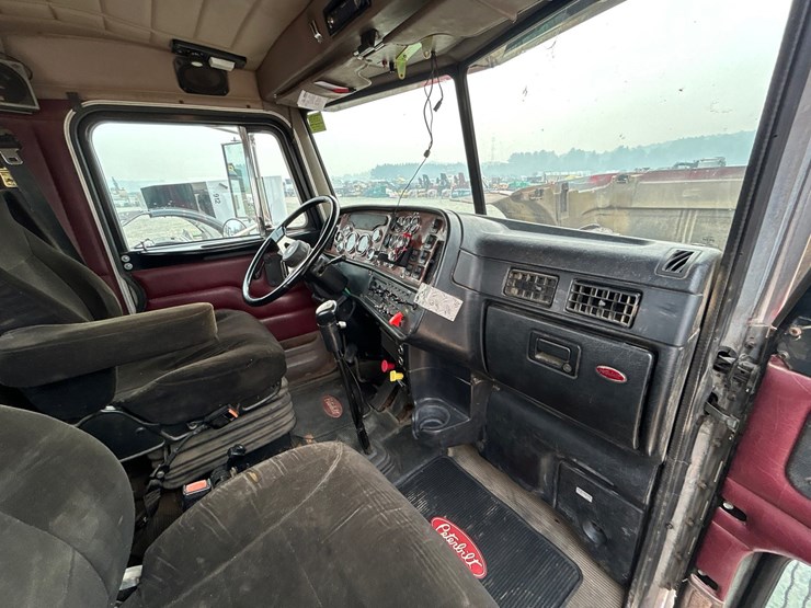 2005-caterpillar-c13-image-70