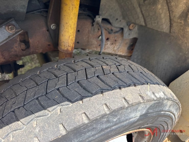 2002-ford-f450-image-7
