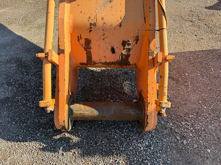 hitachi-ex750-5-image-9