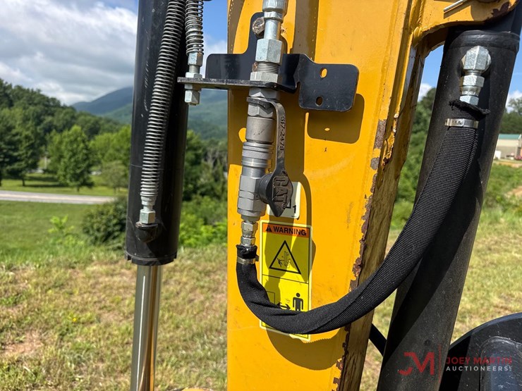 2023-caterpillar-306-cr-image-17