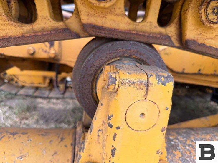 caterpillar-crawler-tractor---edwall,-wa-image-17