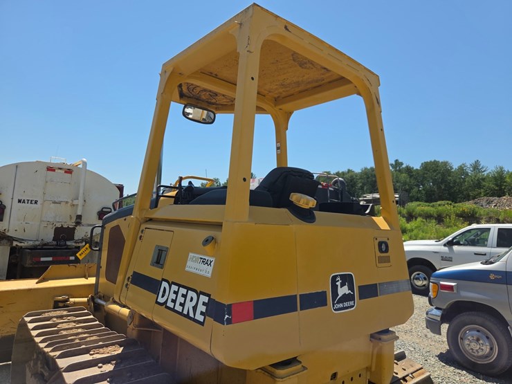 deere-650h-lt-image-33
