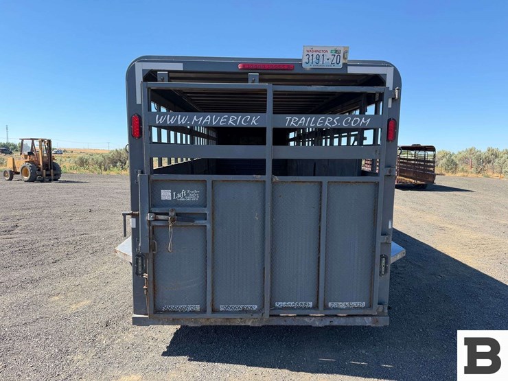 2015-c&b-quality-mavgnst24-14k-str-stock-trailer-image-4