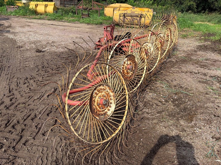 sitrex-6-wheel-hay-rake-image-7