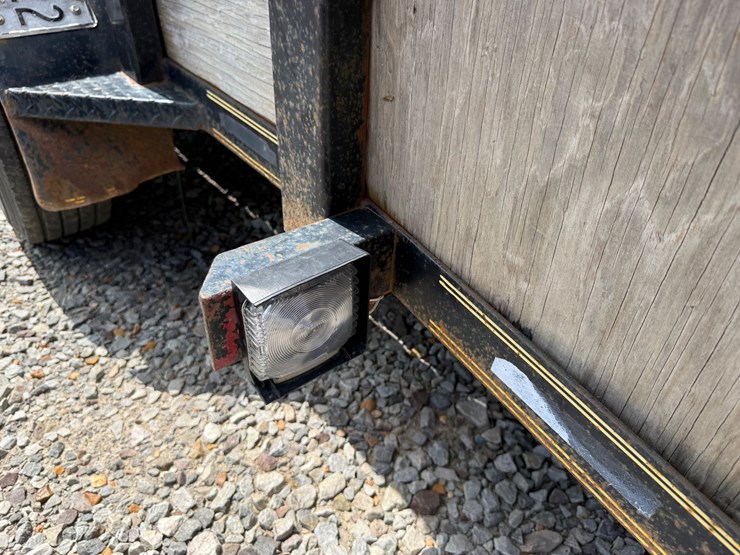#41360-•-16'-t/a-utility-trailer-arkvin00937565422-inv#-41360-image-8