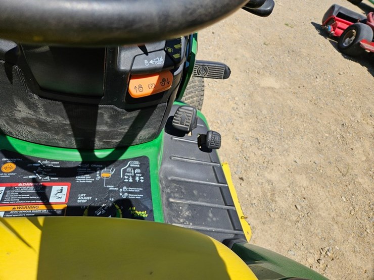 john-deere-x475-image-24