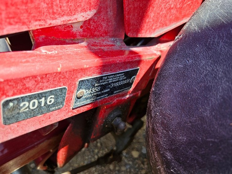 2016-toro-greensmaster-3150-image-29