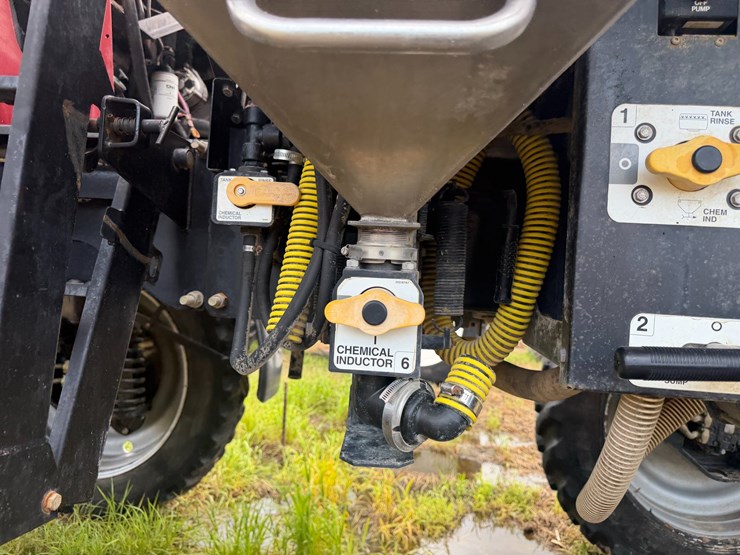 2005-case-ih-spx3200-image-34
