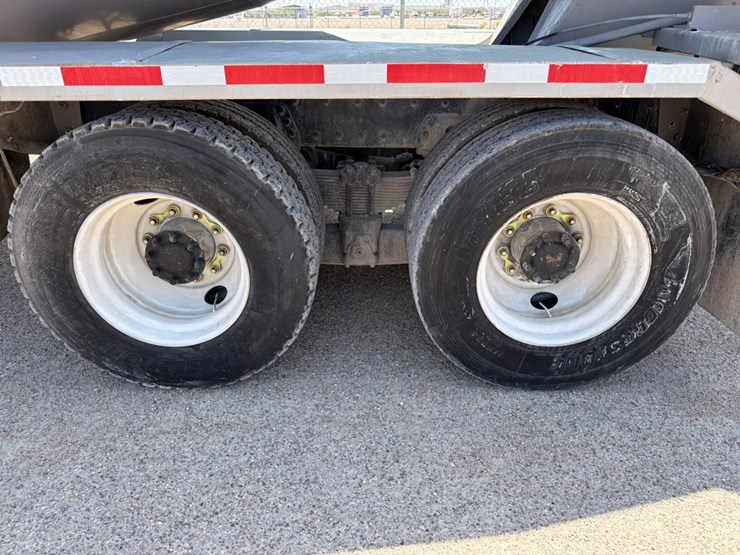 2007-kenworth-t800-image-10