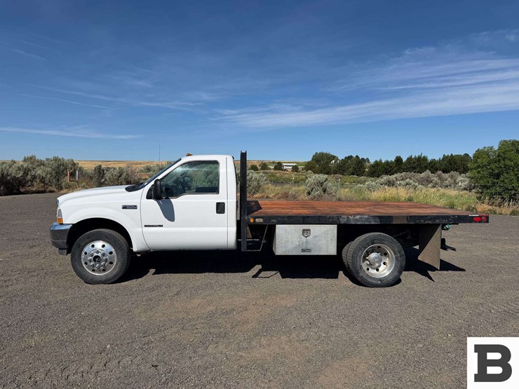 2002-ford-f550-image-3